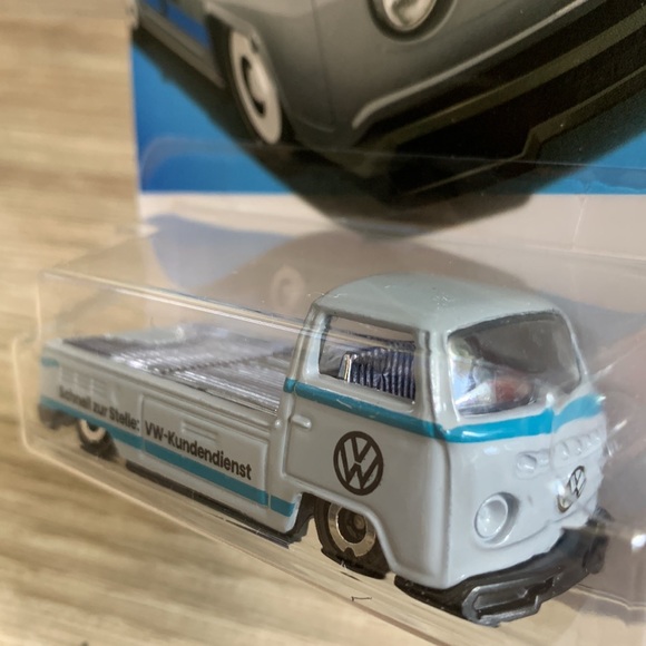 Hot Wheels Volkswagen T2 Pickup VW Pick up Truck HW Hotwheels Volkswagon New - Picture 3 of 6